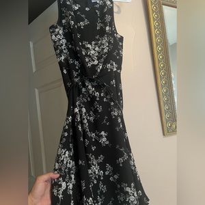 Beautiful Elle dress NWT